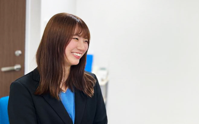 銀行窓口からキャリアチェンジ。すべてが新鮮な環境での挑戦